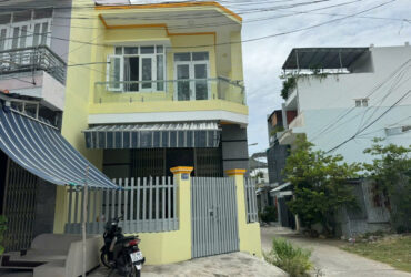 Nhà 2 tầng 2 mặt tiền đường Ngô Văn Sở – gần biển Phạm Văn Đồng , ngang 5m