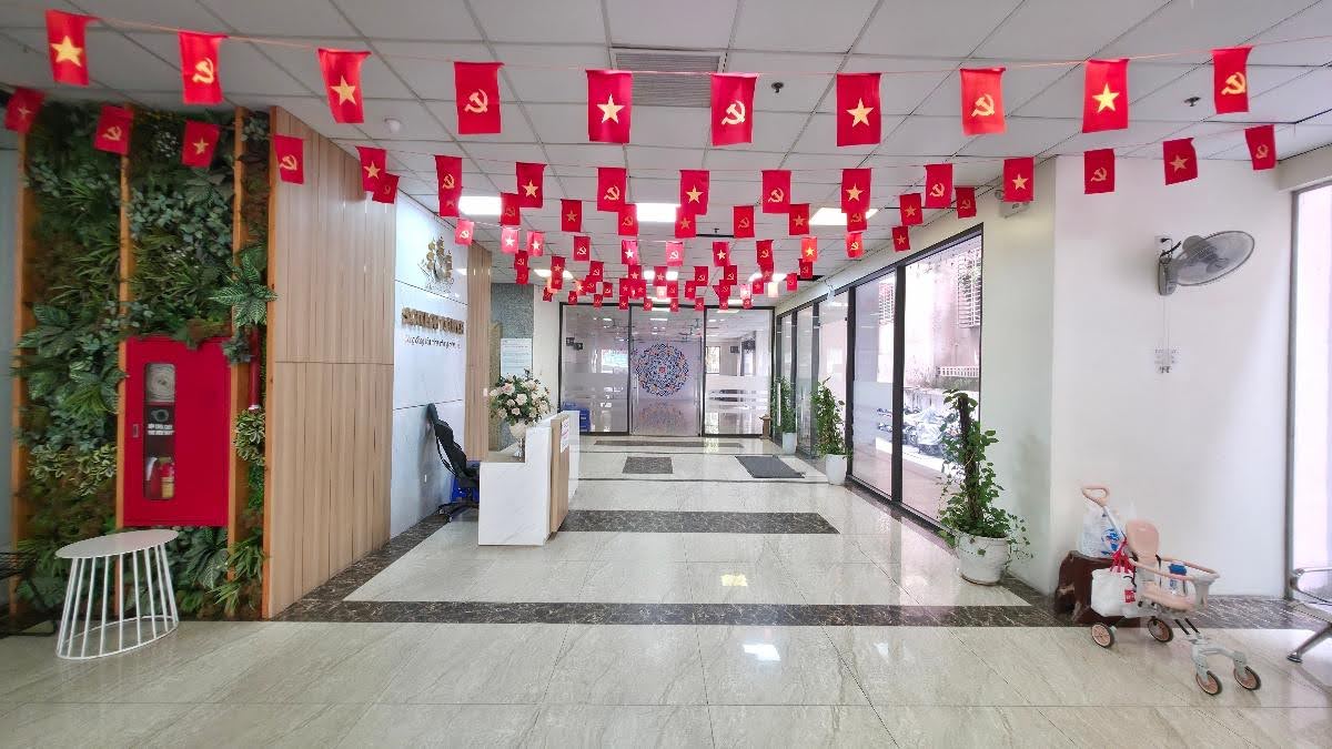 Bán CHCC Hồ Tùng Mậu 65m, 2 ngủ, 2WC, Full nội thất mới. 4,35 tỷ (có TL)