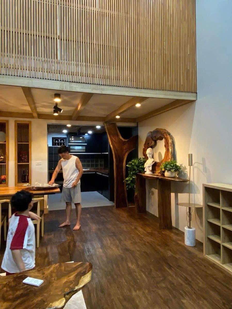 CHỈ NHỈNH 12 TỶ BA BƯỚC RA MẶT HỒ MẶT TIỀN 6M – THÍCH HỢP CHO XÂY TÒA DÒNG TIỀN – NHÀ XÂY CHẮC CHẮN CÓ THỂ NÂNG TẦNG – VIEW HỒ SIÊU ĐẸP