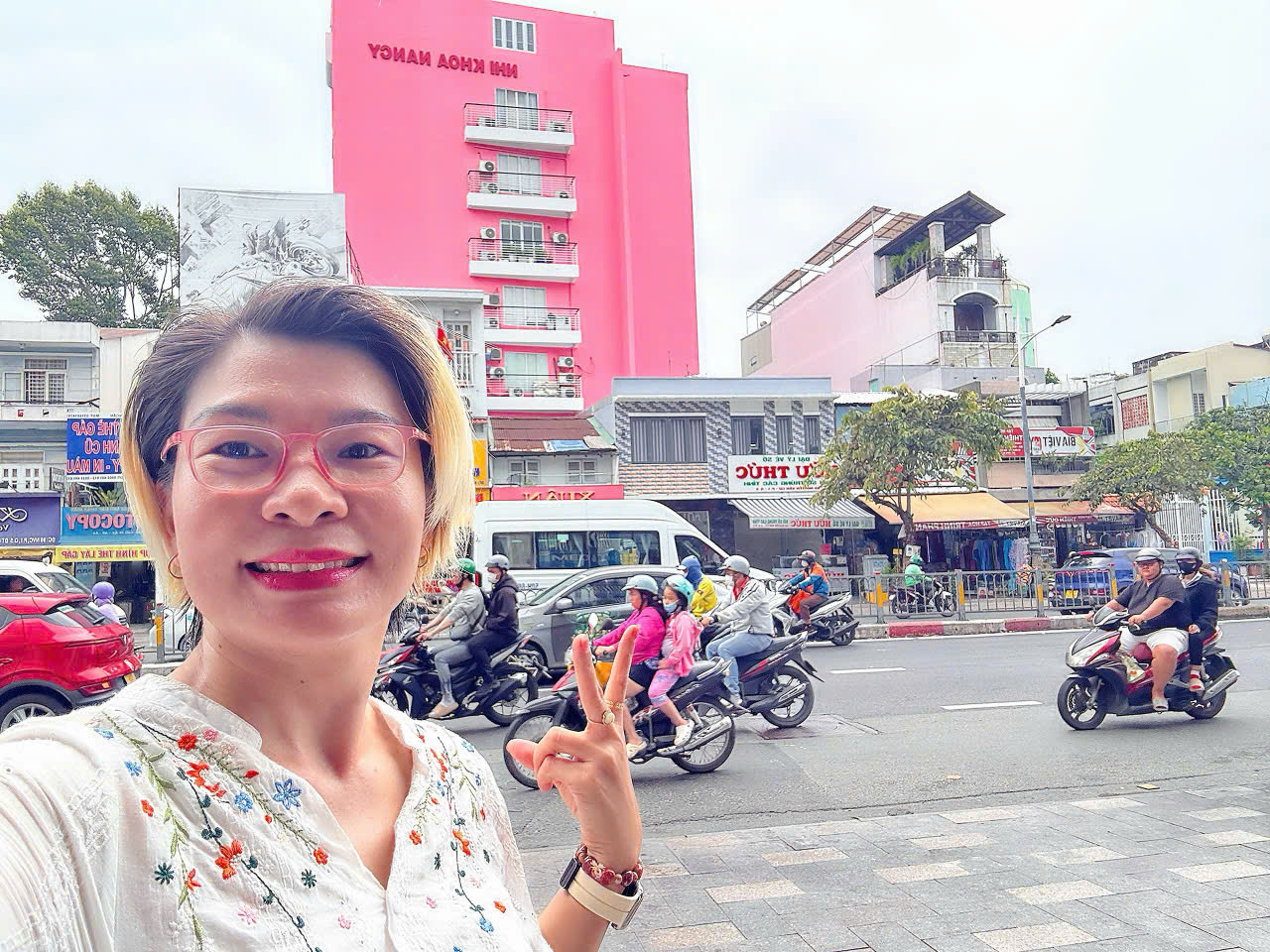 BÁN NHÀ 3 TẦNG MẶT TIỀN KD Đ. NGUYỄN VĂN CỪ – NGAY GÓC TRẦN HƯNG ĐẠO. QUẬN 1 – 145M2 – CHÍNH CHỦ CHƯA QUA ĐẦU TƯ