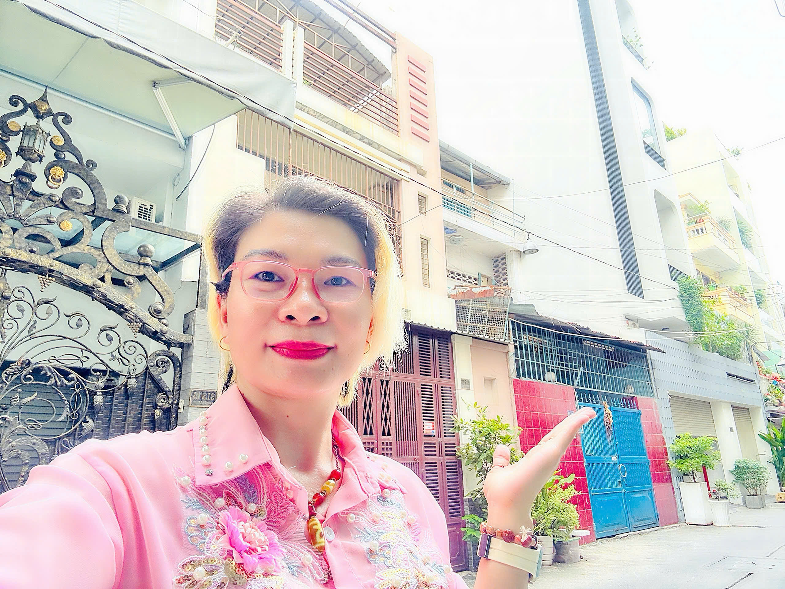 BÁN TÒA NHÀ 6 TẦNG – XE HƠI NGỦ TRONG NHÀ Đ.LÊ VĂN SỸ, QUẬN 3 – NGANG ĐẸP 8M*15M – GIANG GIANG:0901611116