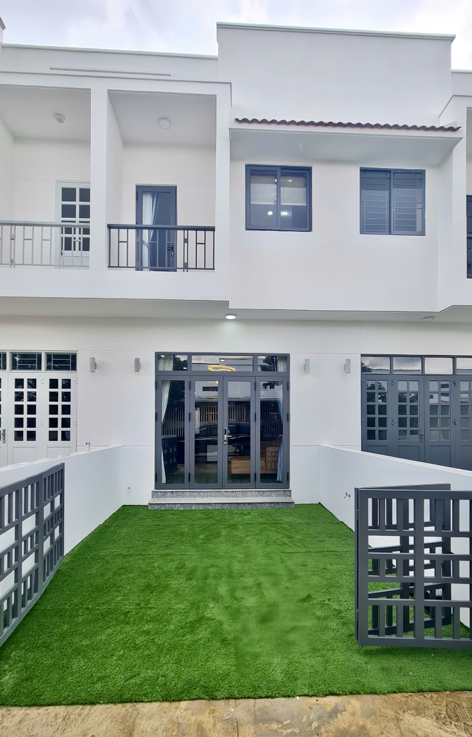 Nhà phố KCN Phước Đông SỔ SẴN SANG TÊN NGAY  Vy KAH