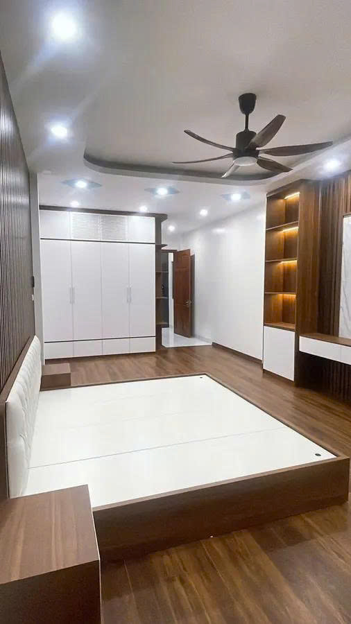 Siêu Phẩm Nhà Huyền Kỳ Hà Đông – 55m x 4 tầng giá 5.9x tỷ – Vị trí đẹp ô tô đỗ cửa