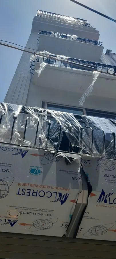 Bán Nhà 41m x 5 tầng giá 6.9x tỷ Nghĩa Lộ – Hà Đông – Gần trường Đại Học, bến xe Yên Nghĩa