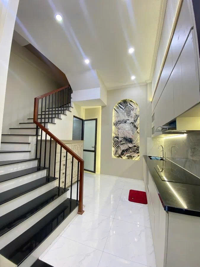 Bán nhà Văn Phú – Hà Đông 35m  x 4 tầng MT 3.6M, giá 7.94 tỷ NHÀ ĐẸP Ở NGAY – LÔ GÓC – NGÕ THÔNG – CÁCH ĐƯỜNG Ô TÔ 20M – FULL NỘI THẤT VIP