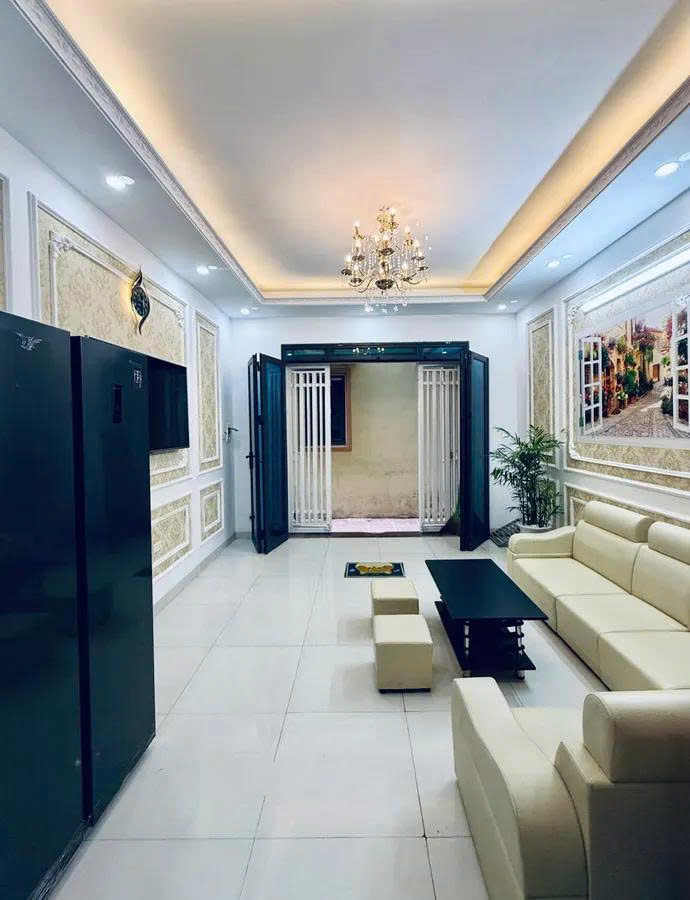 Bán nhà Yên Lộ – Hà Đông  31m x 5 tầng, MT 3.9m  Giá 5.6 tỷ . Nhà đẹp, ở ngay