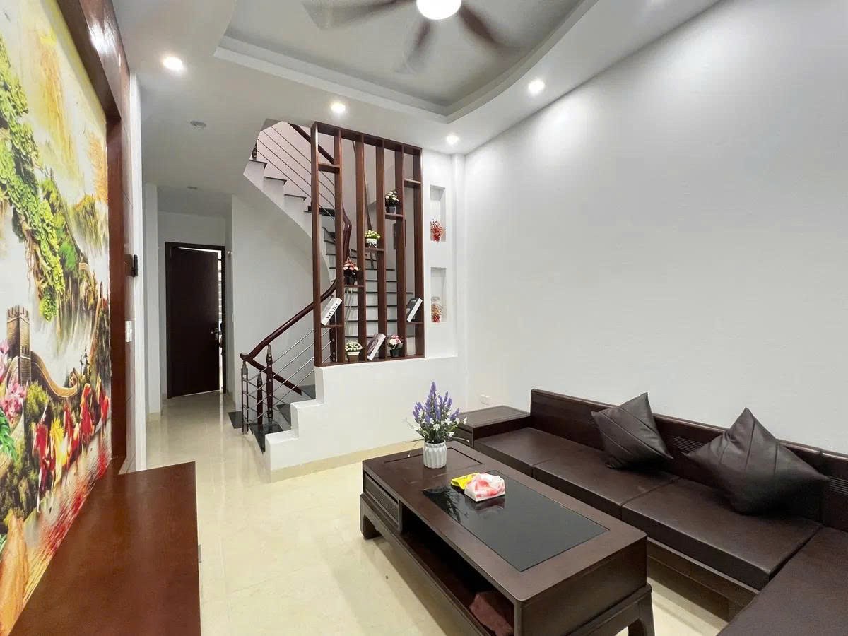 BÁN NHÀ CẦU AM – HÀ ĐÔNG 36M2 X 4 TẦNG, GIÁ 8.2 TỶ – VỊ TRÍ SIÊU ĐẸP – NGÕ Ô TÔ
