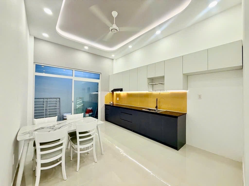 35m2, BÁN NHÀ 2 TẦNG, NGUYỄN VĂN KHỐI, P8 GÒ VẤP, 4 TỶ nhỉnh