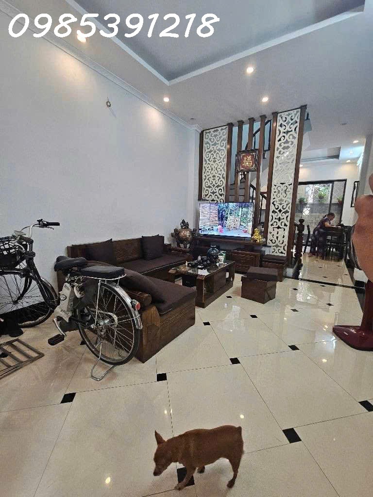 🔥10M RA ĐƯỜNG BỜ SÔNG- TRƯƠNG ĐỊNH- 40M2- 5T- 10.85TỶ NGÕ 3 GÁC TO THÊNH THANG🔥