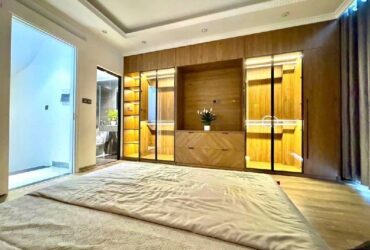 YÊN HÒA DT 30M x MT 4M-NHÀ MỚI 9,55 TỶ-PHÂN LÔ,NGÕ BA GÁC TRÁNH,THÔNG CÁC NGẢ