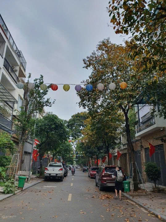 BÁN LK VĂN PHÚ – HÀ ĐÔNG 90M X 4 TẦNG, MT 4.5M – NGAY CÔNG VIÊN – GIÁ CHỈ 21.9 TỶ