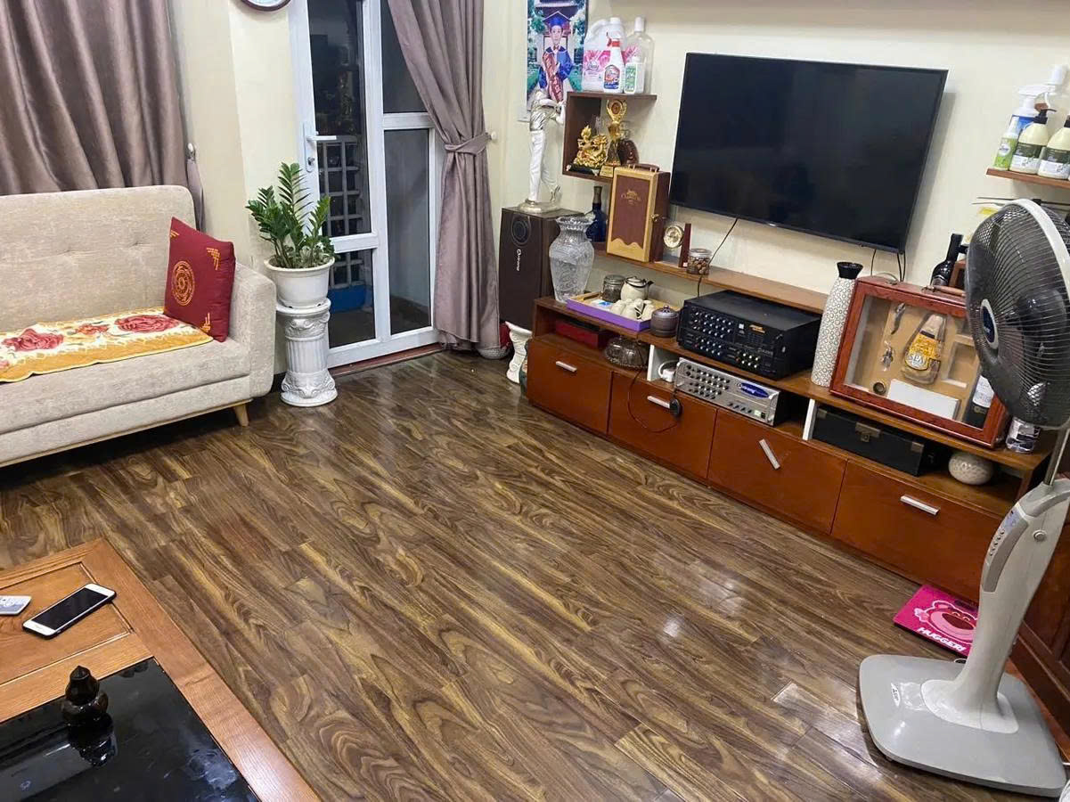 BÁN NHÀ KIẾN HƯNG – HÀ ĐÔNG 40M X 5 TẦNG , MT 4M, GIÁ 12.4 TỶ – PHÂN LÔ – Ô TÔ TRÁNH – VỈA HÈ