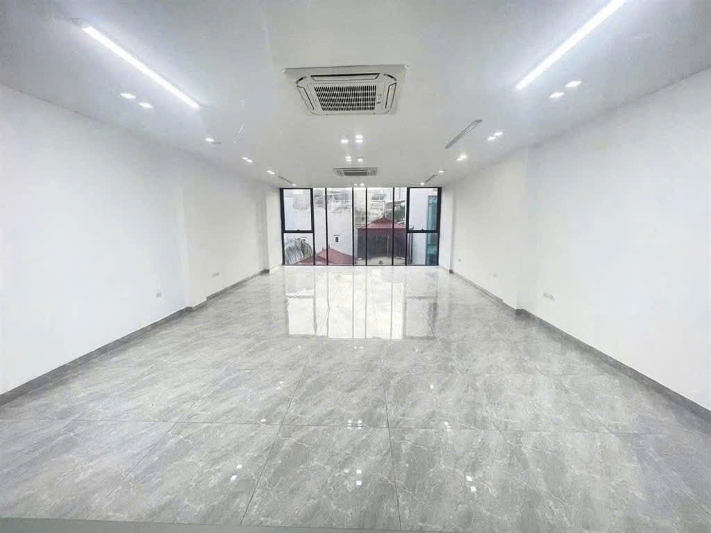 MẶT PHỐ THANH XUÂN – TÒA VP 8 NỔI 1 HẦM – VỈA HÈ – DÒNG TIỀN – SỔ NỞ HẬU