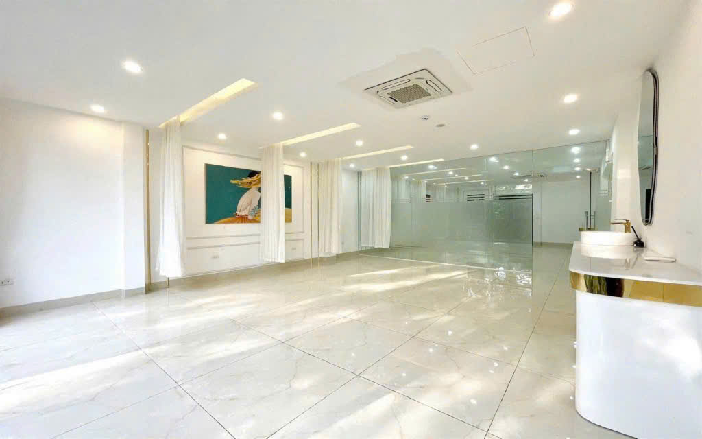 MẶT PHỐ THANH XUÂN – TÒA VP 8 NỔI 1 HẦM – VỈA HÈ – DÒNG TIỀN – SỔ NỞ HẬU