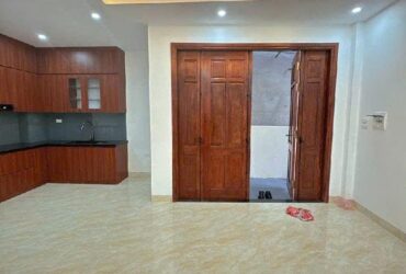 NHÀ 30.5M² – 5 TẦNG – MẶT TIỀN 4M – NGÕ 36 PHỐ ĐỨC GIANG – Ô TÔ ĐỖ CỔNG – GIÁ 6.15 TỶ