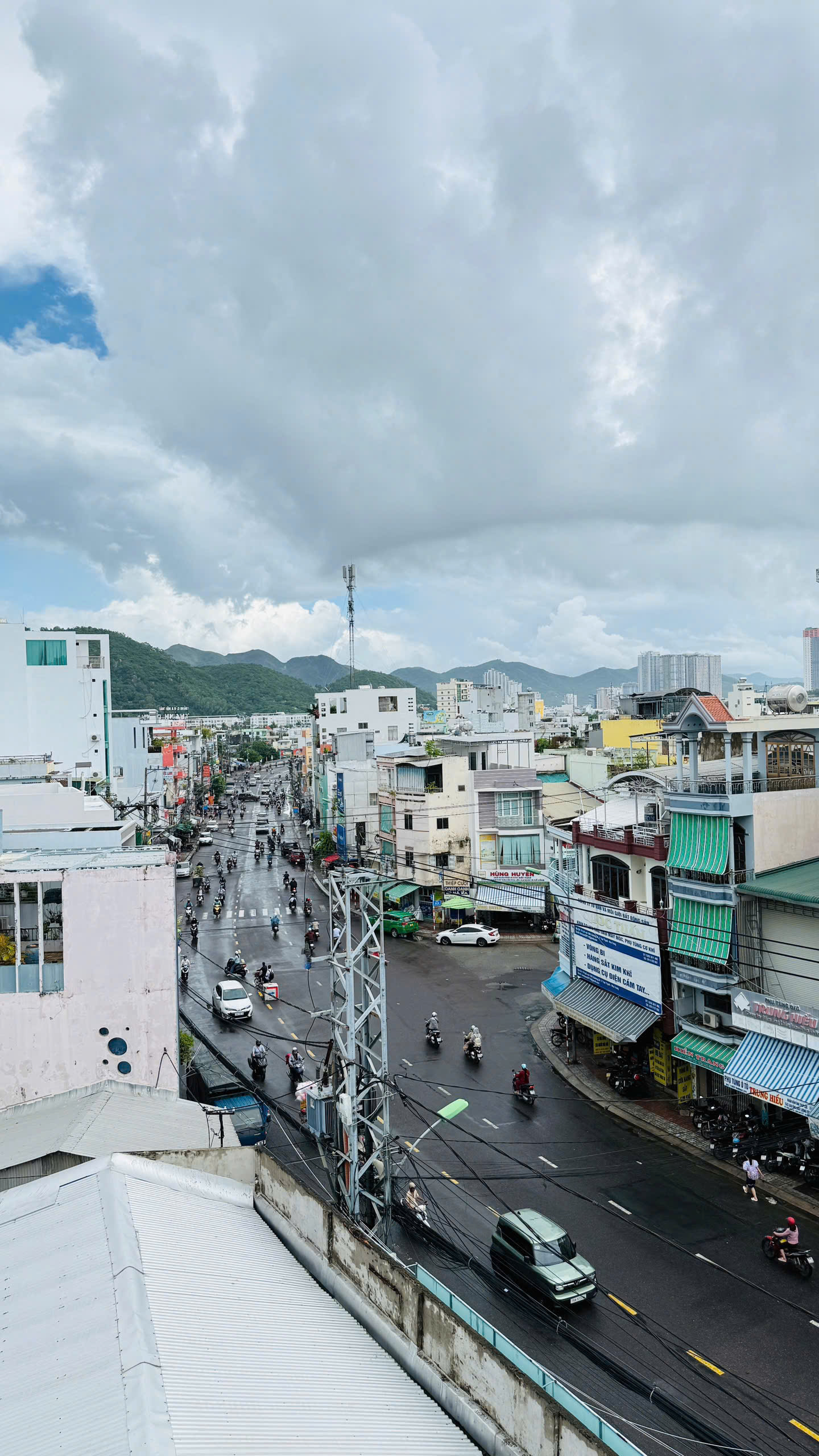 BÁN NHÀ 4 TẦNG 1 TUM, VẠN THẮNG, NHA TRANG.