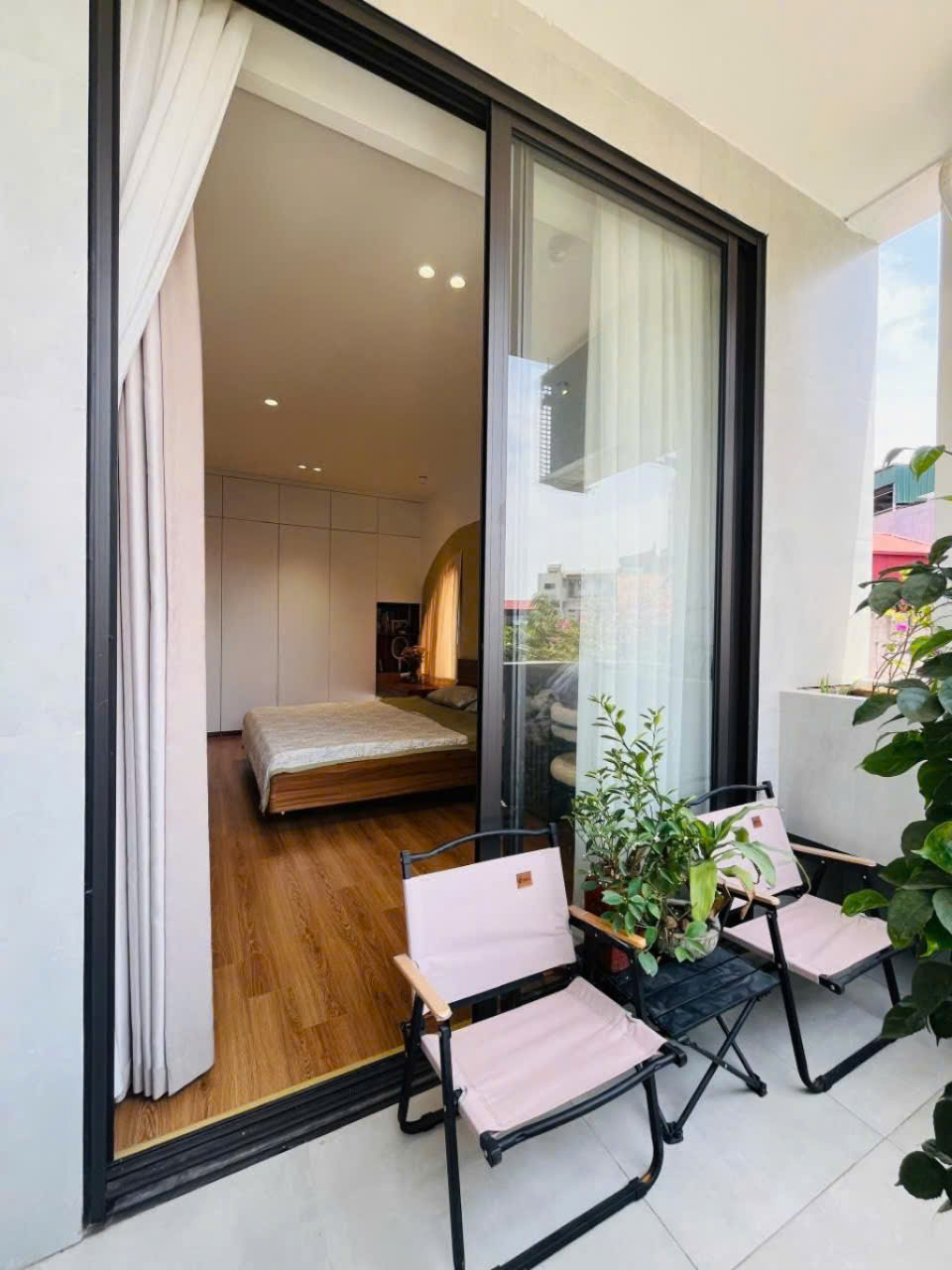 LA KHÊ HÀ ĐÔNG 35M Ô TÔ VÀO NHÀ _NỘI THẤT SỊN _ NHÀ MỚI Ở NGAY NHỈNH 12 TỶ