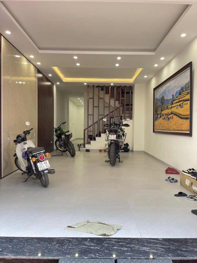 NHÀ ĐẸP MỚI XÂY – KHU PHÂN LÔ VIP ĐỨC GIANG 45M  – GẦN KĐT BÌNH MINH GARDENT – 6 TẦNG THANG MÁY, GIÁ NHỈNH 10 TỶ