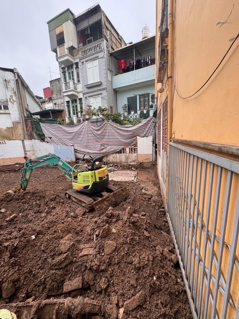 ĐẤT VÀNG NGHI TÀM DT 145M -18,2 TỶ,CÁCH PHỐ 20M,3 THOÁNG VĨNH VIỄN,NHIỀU KHÁCH TÂY