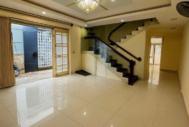 Nhà Lô góc QUẬN 3 -Cách Mạng Tháng Tám – 4 x 13 m – 6.8 tỷ