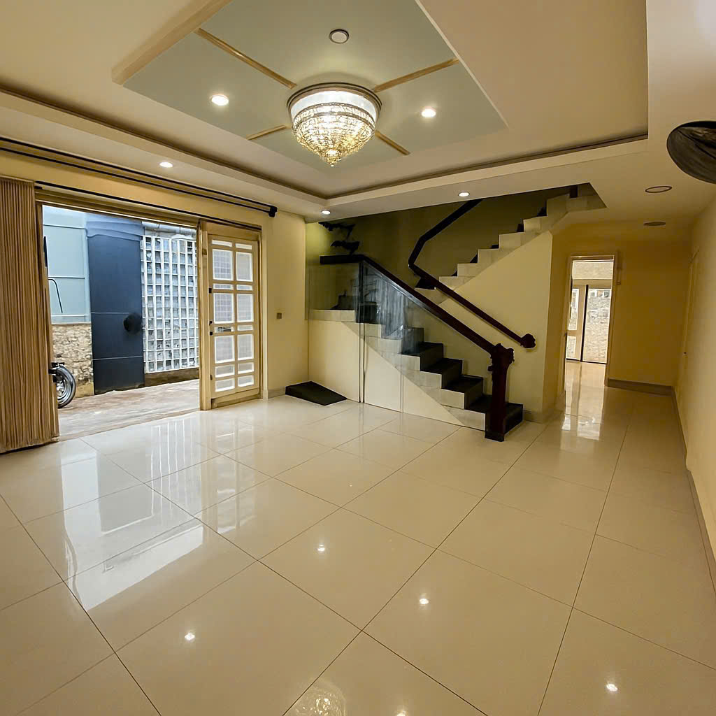 Nhà Lô góc QUẬN 3 -Cách Mạng Tháng Tám – 4 x 13 m – 6.8 tỷ