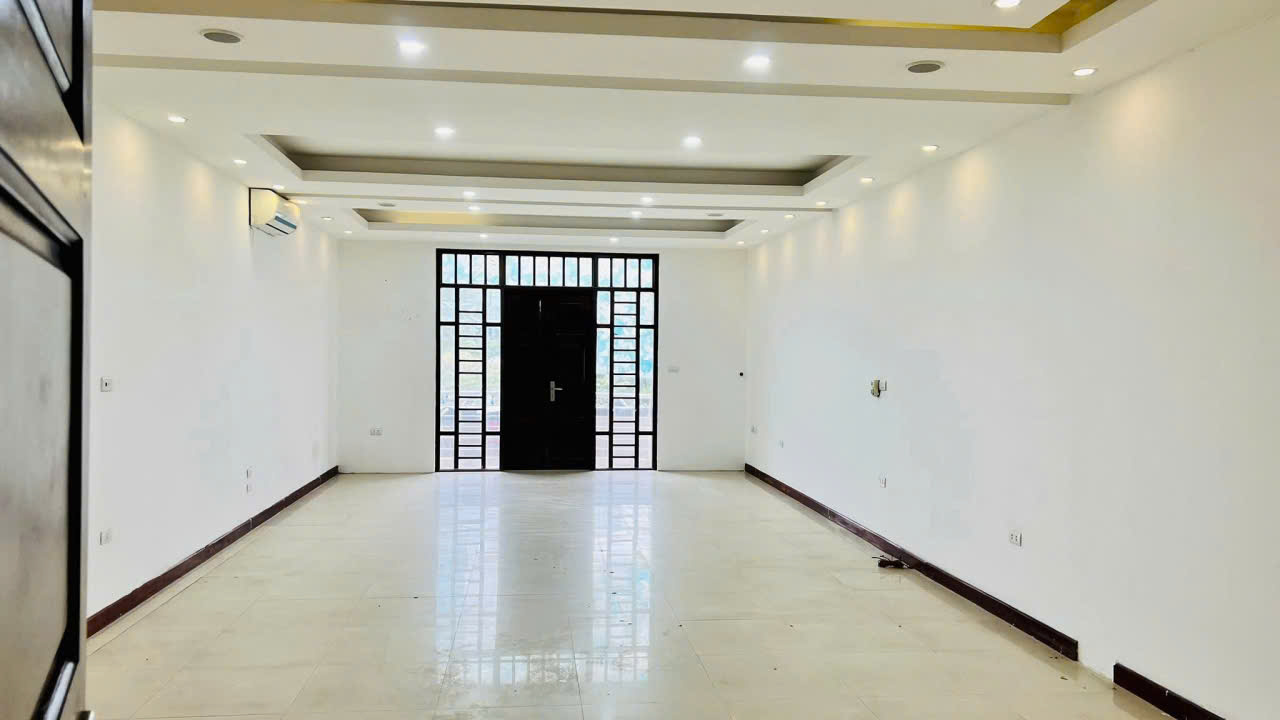 Chủ Giảm 1 tỷ bán gấp Phân lô Trung Kính Cầu Giấy ngõ thông oto KD 105m x6t nhỉnh 31 tỷ TL