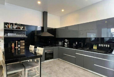 BÁN NHÀ NGUYỄN VĂN CỪ, OTO ĐỖ CỬA,THANG MÁY,ĐẸP LONG LANH,42M NHỈNH 13 TỶ(TL)