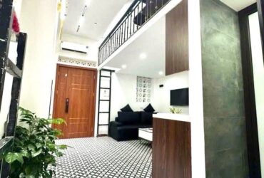 TẬP THỂ TẦNG 1 ĐỘI CẤN DT 50M 4 NGỦ GIÁ 3,7 TỶ-CÁCH 1 NHÀ RA MẶT PHỐ