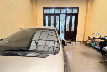 PHÂN LÔ HÀNG KHÔNG – HAI Ô TÔ TRÁNH LONG BIÊN GIÁ ĐẦU TƯ