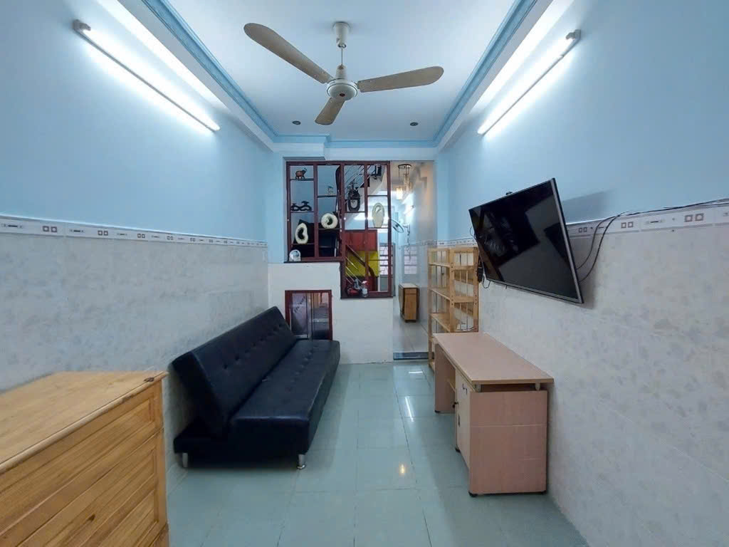 Nhà hẻm Nguyễn Thị Minh Khai , QUẬN 3 , 3 x 12 m , 4 Tầng , 5.4 tỷ