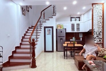 SIÊU PHẨM – GẦN HỒ TÂY – VÀI BƯỚC CHÂN RA PHỐ – KHU VIP  HIẾM NHÀ BÁN _ 30M2 – 5 TẦNG.