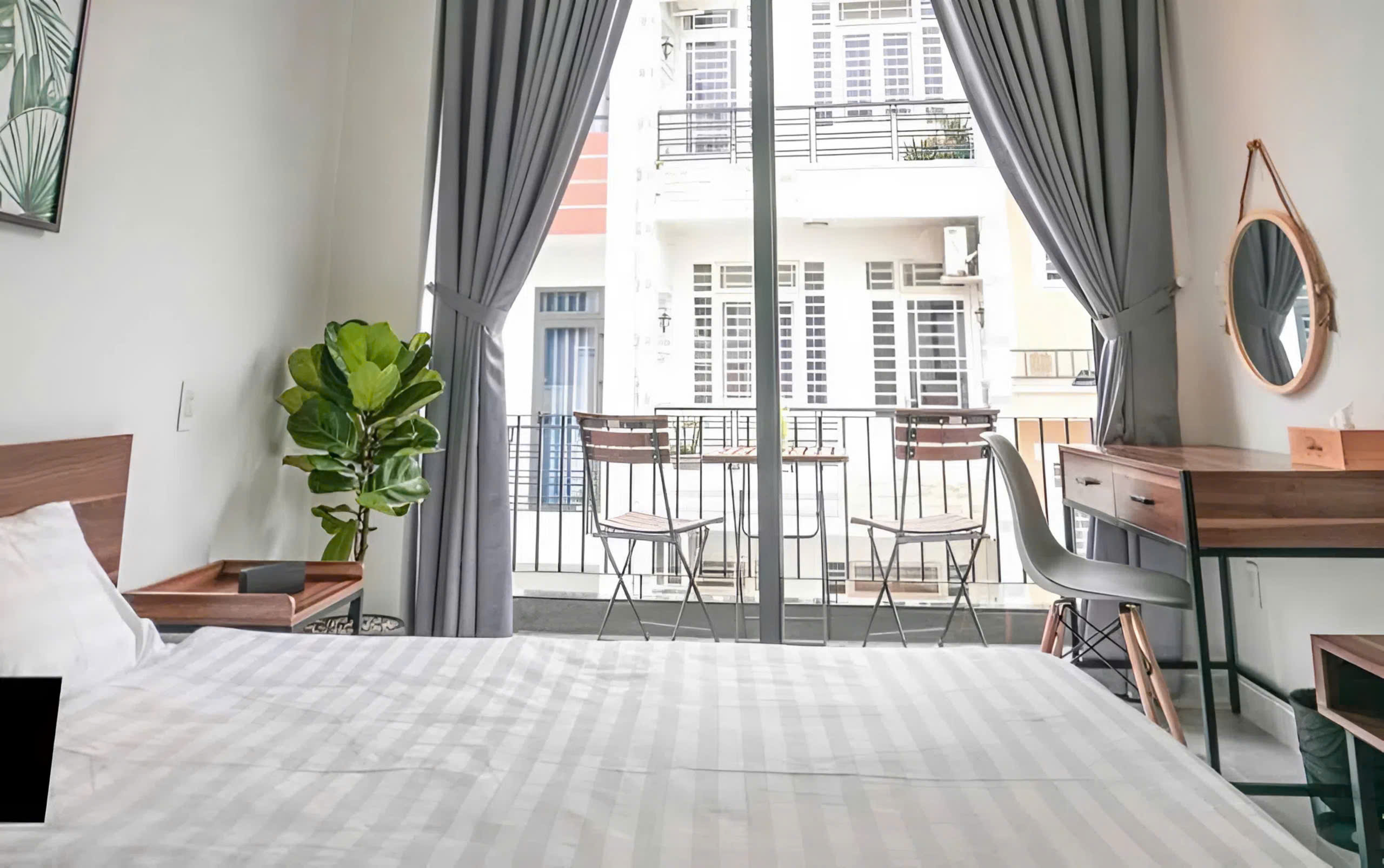 Nhà hẻm Ô tô Cộng Hòa – QUẬN TÂN BÌNH – 6 x 8 m – 5 Tầng – Cho thuê 600 tr – 12.5 tỷ