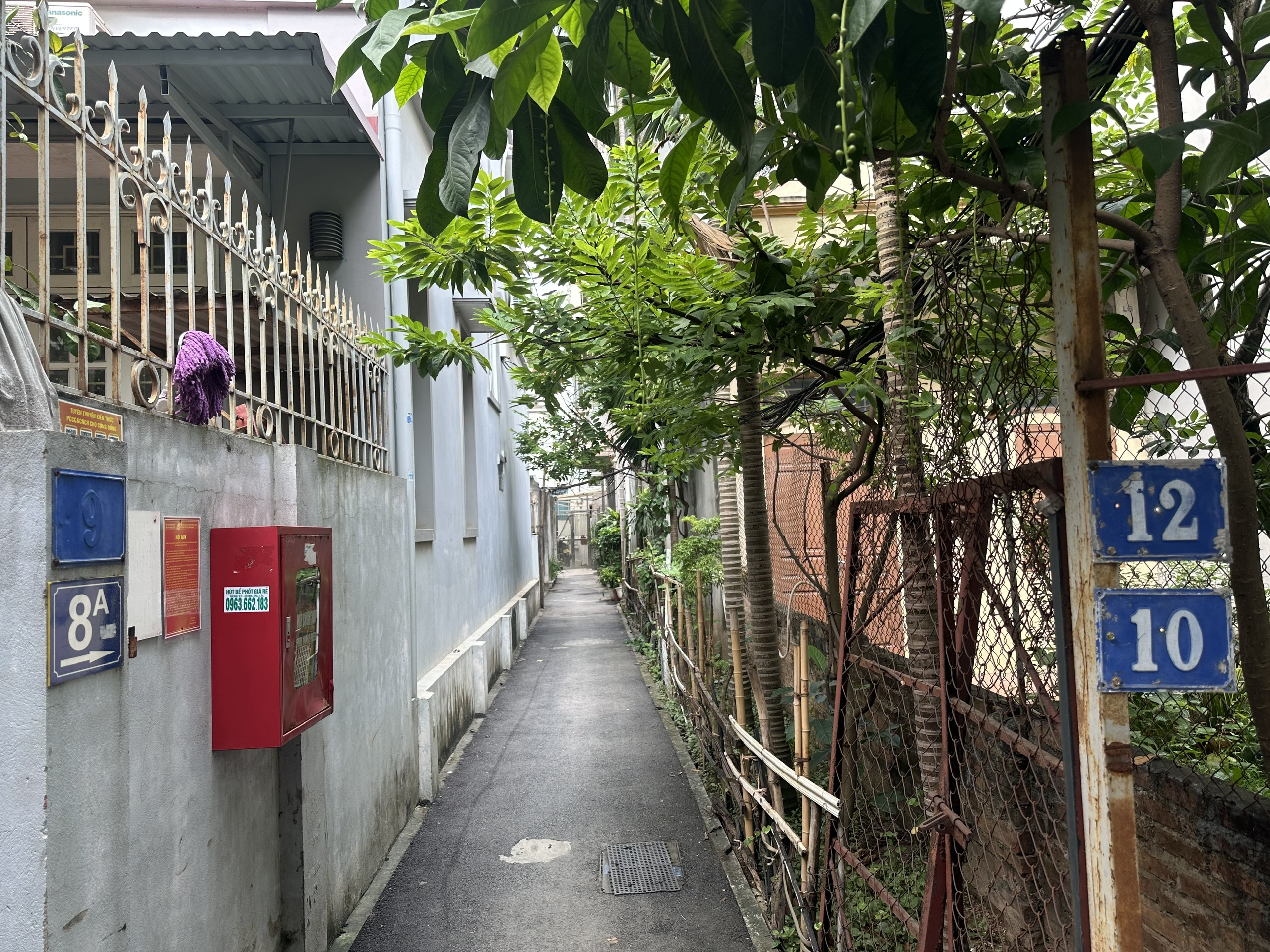 NHÀ GẦN PHỐ – HỒ TÂY VÀI PHÚT ĐI BỘ – NGÕ THÔNG – Ô TÔ TRÁNH 20M_6 TẦNG-64/74M2 – 9,6 TỶ