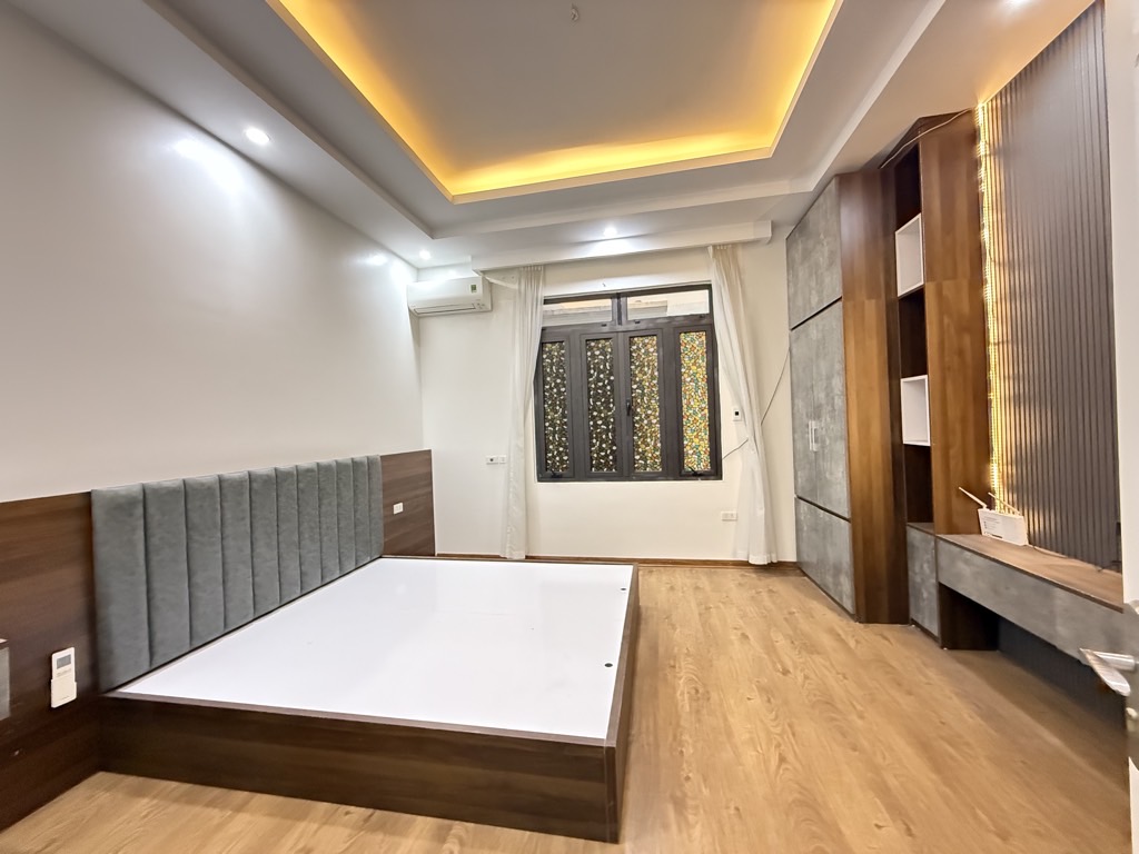 BÁN NHÀ ĐẸP NGỌC TRÌ LONG BIÊN, MỚI TINH, OTO ĐỔ CỬA,2 THOÁNG 34M NHỈNH 5 TỶ(TL)