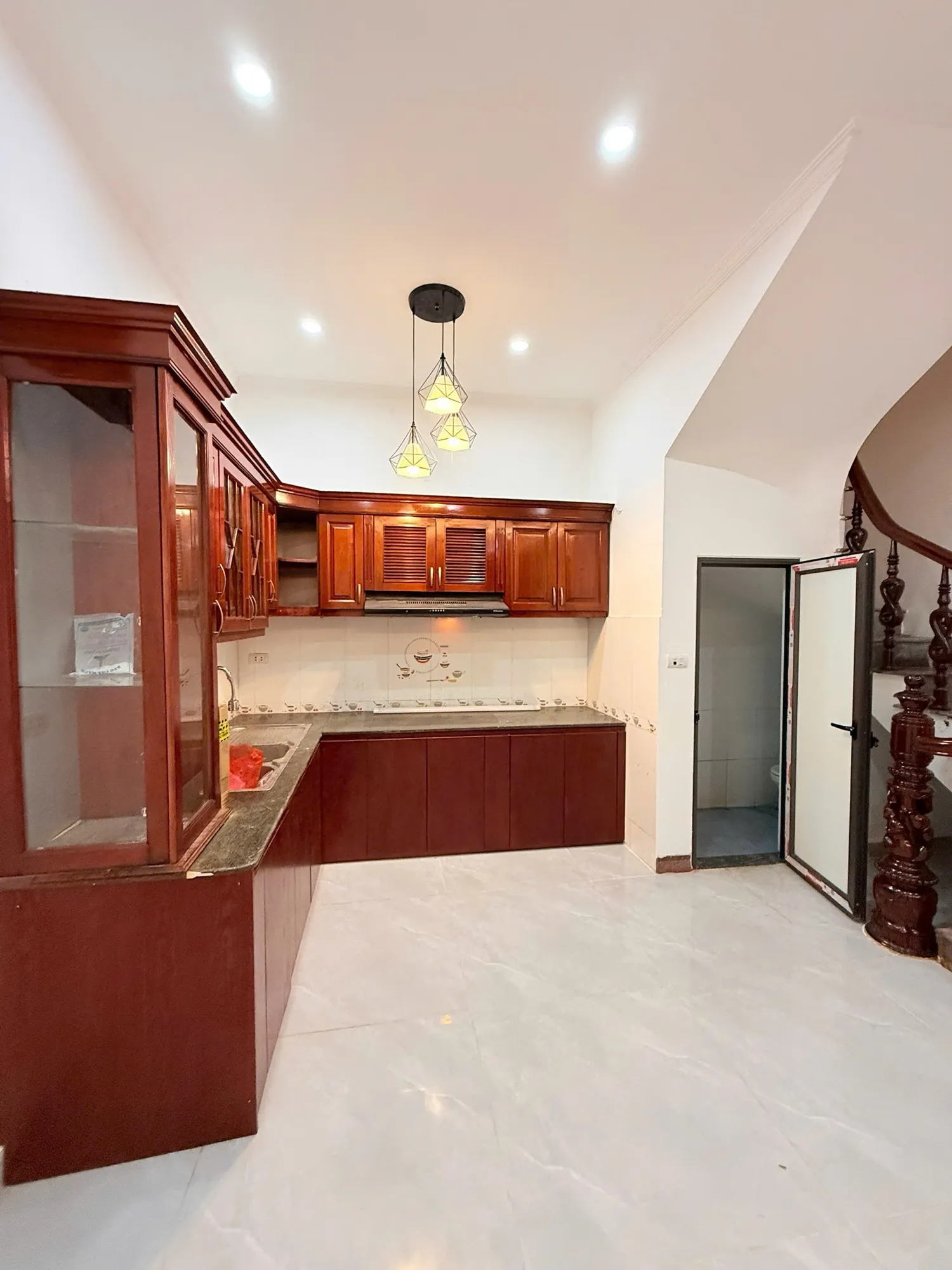 Bán Nhà ngõ an sơn Đại La 40m2. 5 5 tầng. mặt tiền 5m. giá 10.88 Tỷ Hai Bà Trưng Hà Nội