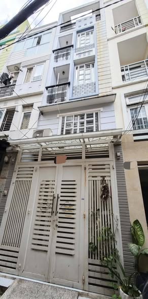 Nhà HXH Đường Nguyễn Thiện Thuật Phường 2 Quận 3 Cũ.