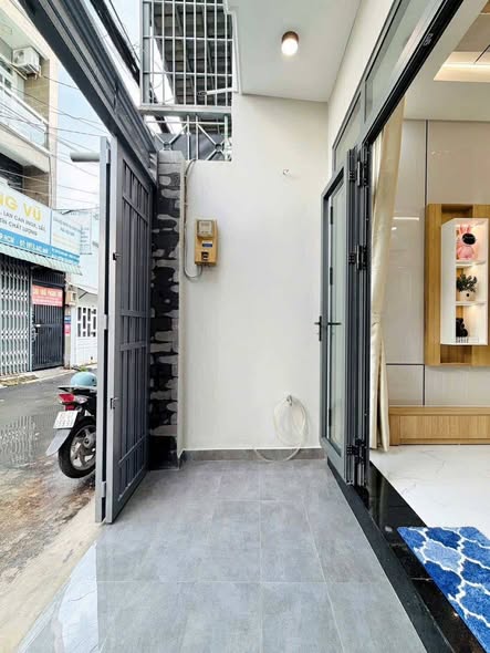 Nhà HXH Đường Huỳnh Văn Nghệ Phường 15 Quận Tân Bình Cũ.