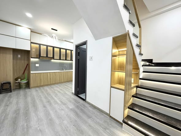 Nhà Đường Hoà Hưng Phường 13 Quận 10 Cũ.