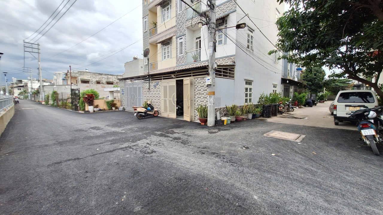 NHÀ 5 LẦU THẠNH LỘC 19, ĐƯỜNG 7M XE HƠI NÉ NHAU, KHU VIP GẦN GÒ VẤP