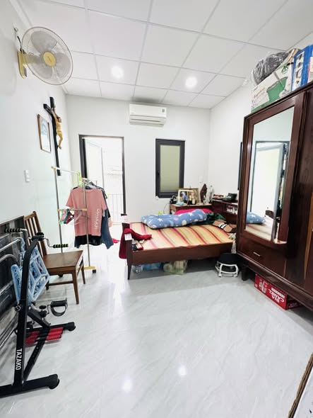 Nhà Đường Nguyễn Thái Bình Phường 4 Quận Tân Bình  Cũ.