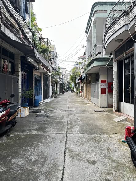 Nhà HXH Đường Cách Mạng Tháng 8 Quận Tân Bình Phường 7 Cũ.