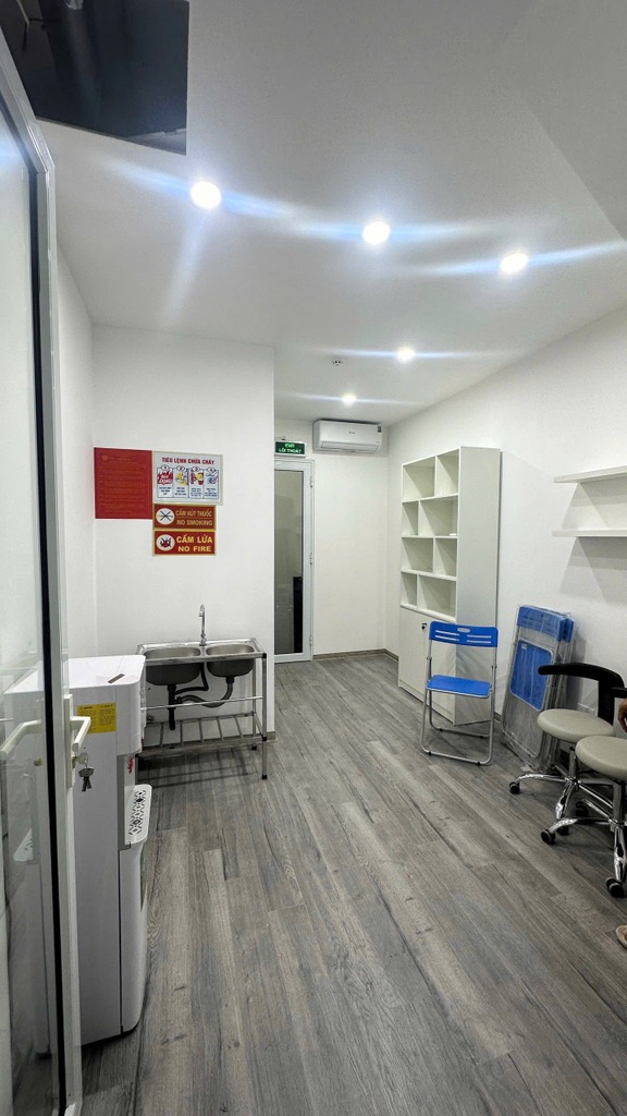 MẶT PHỐ TRƯỜNG CHINH – THANG MÁY – CHO THUÊ DÒNG TIỀN ỔN ĐỊNH

 .  GIÁ CHÀO : 23.6 TỶ