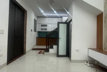 Bán Nhà Hòa Bình 31/39m2. 5 tầng. mặt tiền 3.8m. giá 8.5 Tỷ Đống Đa Hà Nội