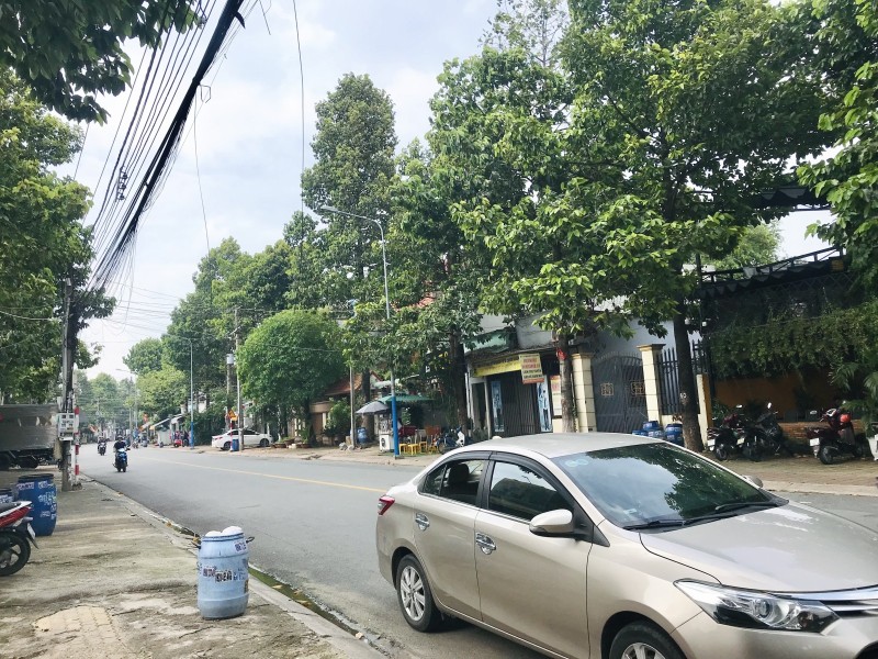 Bán nhà MẶT TIỀN Kinh Doanh ngày đêm,đường 20M,vỉ hè cực ĐẸP,chỉ 50tr/m2