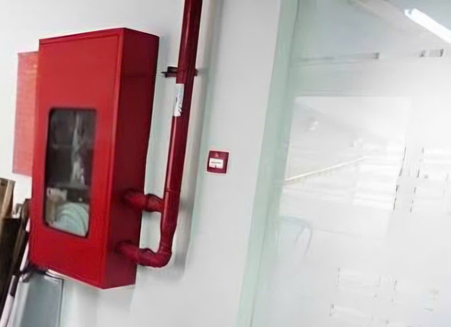 Cho thuê nhà, THANG MÁY, PCCC, Vỉa hè, 851m2- 8T, P. Đào Tấn_229 Tr