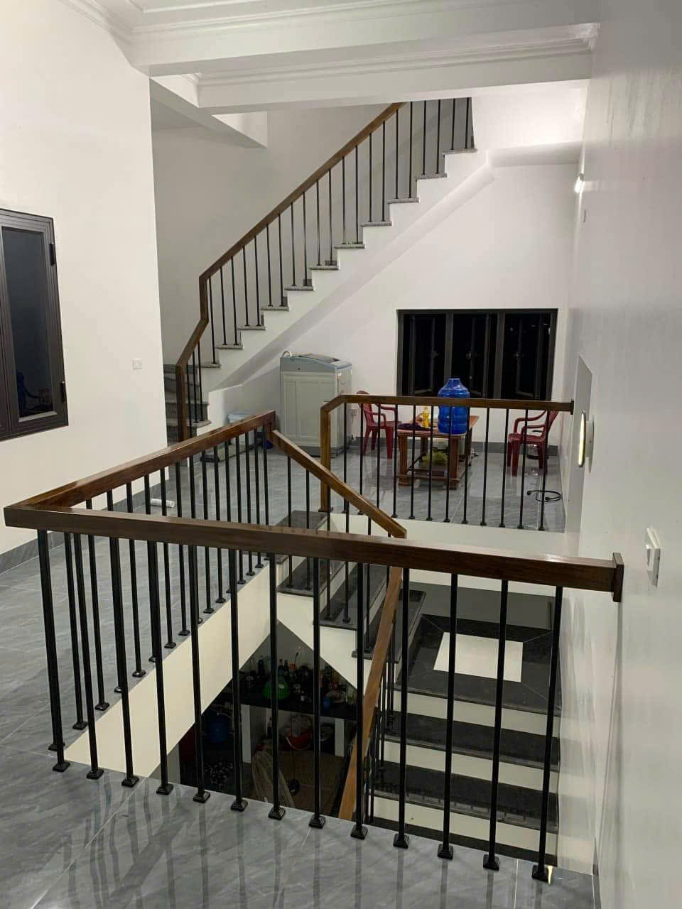 Nhà mình cho thuê nhà mới, căn góc, Thái Hà; vỉa hè 116m2* 5T- 47 Tr