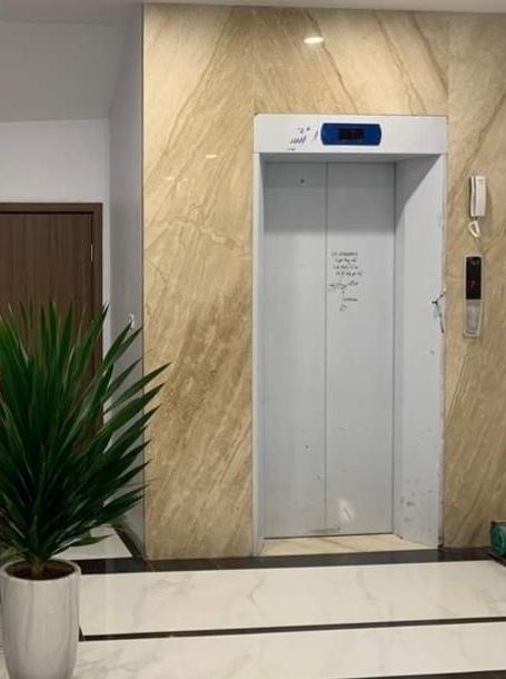 Mình cho thuê nhà mới, căn góc, 111m2_ 5T; vỉa hè, Tôn Đức Thắng-34 Tr