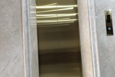 Tôi cho thuê nhà mới, hai cửa đi, 105m2_ 5T; vỉa hè, Minh Khai-30 Tr