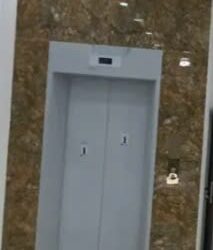 Nhà mình cho thuê nhà mới, hai cửa đi, Đội Cấn; vỉa hè 98m2* 5T- 30 Tr