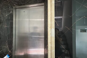 Cho thuê Nhà mới, Tôn Đức Thắng, thang máy; vỉa hè 108m2* 5T- 32 Tr